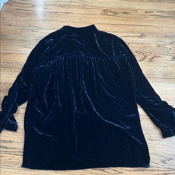 Bundle of 3 EILEEN FISHER Velvet Button Down Shirts - Blue, Hibiscus, Green - Picture 7 of 13